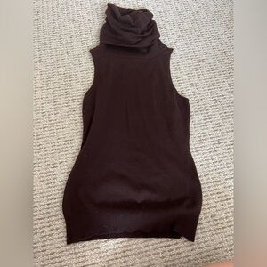 Ralph Lauren purple label sleeveless cashmere turtleneck